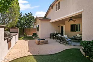 2736 E Sourwood Dr, Gilbert, AZ 85298 - Photo 14