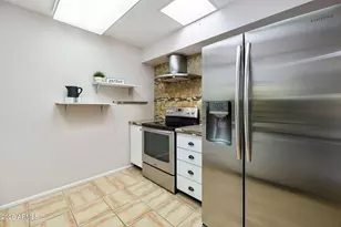 13072 N 100th Ave, Sun City, AZ 85351 - Photo 12