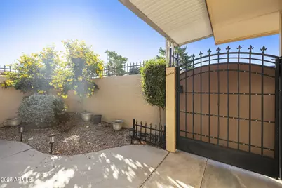 13072 N 100th Avenue, Sun City, AZ 85351 - Photo 28