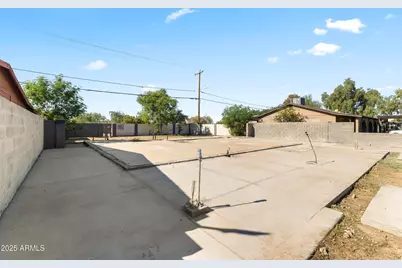 1208 N Oakleaf Drive #70, Phoenix, AZ 85008 - Photo 16