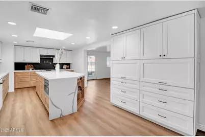 10624 N 38th Street, Phoenix, AZ 85028 - Photo 12