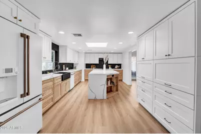 10624 N 38th Street, Phoenix, AZ 85028 - Photo 10