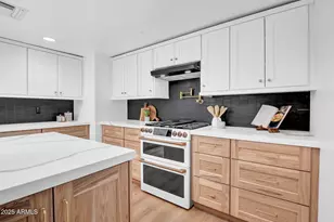 10624 N 38th St, Phoenix, AZ 85028 - Photo 14