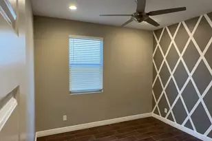 9135 W Minnezona Ave, Phoenix, AZ 85037 - Photo 14