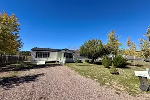 2098 Emaline Ct, Lakeside, AZ 85929 - Photo 2