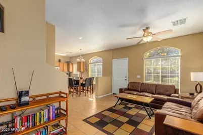 458 N 168th Lane, Goodyear, AZ 85338 - Photo 4