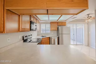 1055 W 5th St, Tempe, AZ 85281 - Photo 8