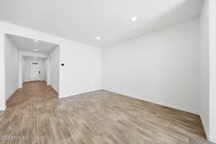 689 W Riparian Dr, San Tan Valley, AZ 85140 - Photo 4