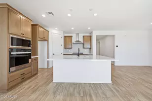 689 W Riparian Dr, San Tan Valley, AZ 85140 - Photo 6