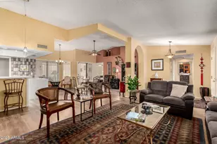 20006 N Broken Arrow Dr, Sun City West, AZ 85375 - Photo 6