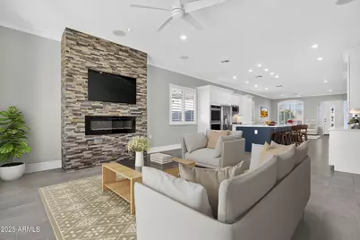 22488 N 104th Lane, Peoria, AZ 85383 - Photo 10