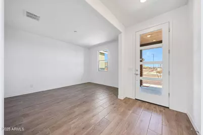 28850 N 174th Lane, Surprise, AZ 85387 - Photo 2