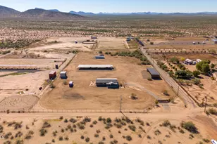 46423 W Trotter Rd, Wickenburg, AZ 85390 - Photo 40