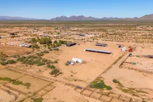 46423 W Trotter Rd, Wickenburg, AZ 85390 - Photo 34