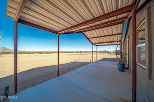 46423 W Trotter Rd, Wickenburg, AZ 85390 - Photo 26