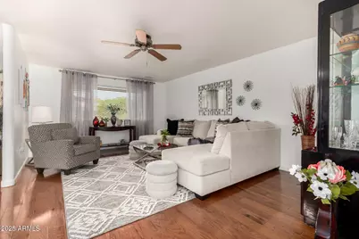 10720 W Saratoga Circle, Sun City, AZ 85351 - Photo 6