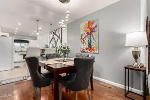 10720 W Saratoga Cir, Sun City, AZ 85351 - Photo 12