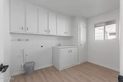 13614 N Hawthorn Drive, Sun City, AZ 85351 - Photo 20