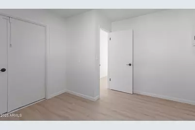 13614 N Hawthorn Drive, Sun City, AZ 85351 - Photo 18