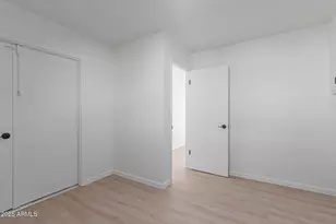 13614 N Hawthorn Dr, Sun City, AZ 85351 - Photo 18