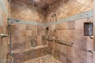 1314 E Greenway Cir, Mesa, AZ 85203 - Photo 30