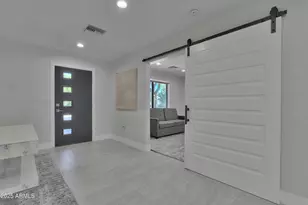 4241 E Calle Tuberia, Phoenix, AZ 85018 - Photo 4