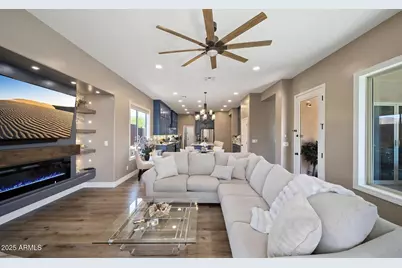 40722 N Harbour Town Court, Anthem, AZ 85086 - Photo 10