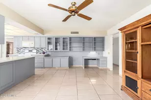 12819 N Sun Valley Dr, Sun City, AZ 85351 - Photo 8