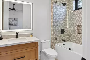 3113 N 41st Pl, Phoenix, AZ 85018 - Photo 30