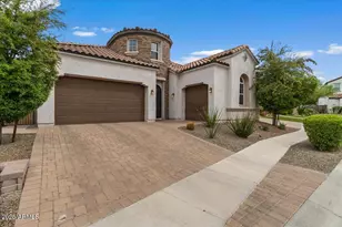 2926 E Minnezona Ave, Phoenix, AZ 85016 - Photo 2