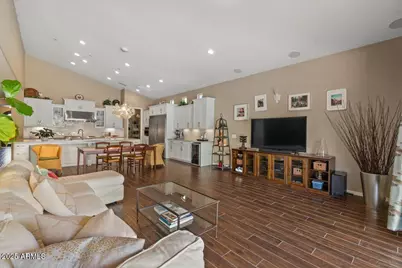 2926 E Minnezona Avenue, Phoenix, AZ 85016 - Photo 20