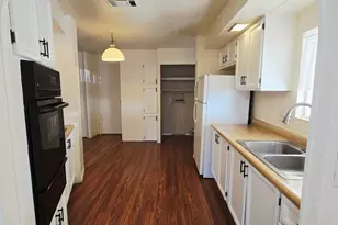 11411 N 91st Ave, Peoria, AZ 85345 - Photo 2