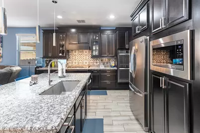 30672 N 137th Lane, Peoria, AZ 85383 - Photo 14