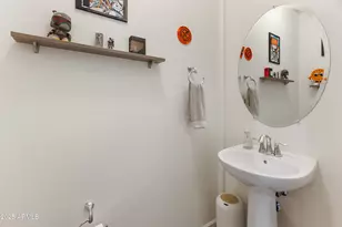 30672 N 137th Ln, Peoria, AZ 85383 - Photo 12