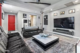 30672 N 137th Ln, Peoria, AZ 85383 - Photo 8