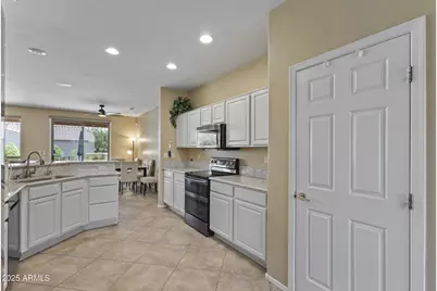 20539 N Bear Canyon Court, Surprise, AZ 85387 - Photo 16