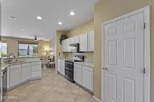 20539 N Bear Canyon Ct, Surprise, AZ 85387 - Photo 16