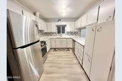 10701 N 99th Avenue #33, Peoria, AZ 85345 - Photo 4