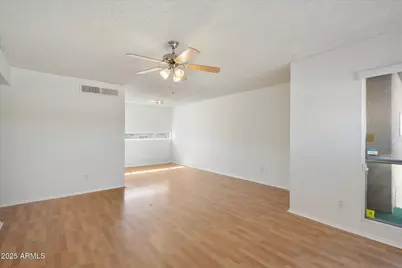 2673 E Oakleaf Drive, Tempe, AZ 85288 - Photo 8