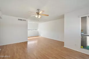 2673 E Oakleaf Dr, Tempe, AZ 85288 - Photo 8