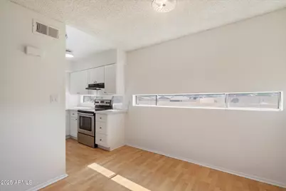 2673 E Oakleaf Drive, Tempe, AZ 85288 - Photo 10