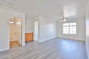 17317 W Acapulco Ln, Surprise, AZ 85388 - Photo 10