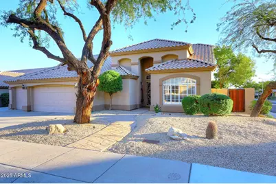 2017 E Granite View Drive, Phoenix, AZ 85048 - Photo 2