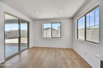 5814 N 193rd Avenue, Litchfield Park, AZ 85340 - Photo 10