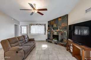 2102 W Marco Polo Rd, Phoenix, AZ 85027 - Photo 32