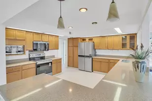 15213 N Cameo Dr, Sun City, AZ 85351 - Photo 8