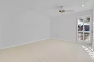 15213 N Cameo Dr, Sun City, AZ 85351 - Photo 18