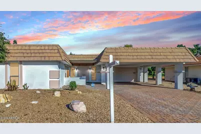 15213 N Cameo Drive, Sun City, AZ 85351 - Photo 2