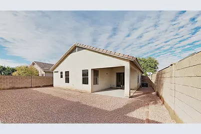 355 W Holstein Trail, San Tan Valley, AZ 85143 - Photo 2