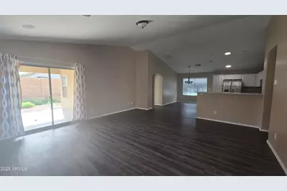 355 W Holstein Trail, San Tan Valley, AZ 85143 - Photo 4